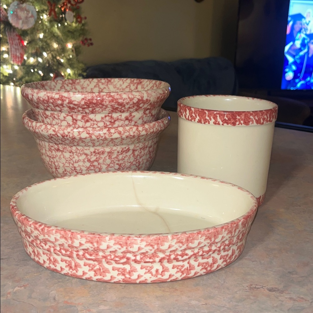Red and Cream Ceramic Dish Set